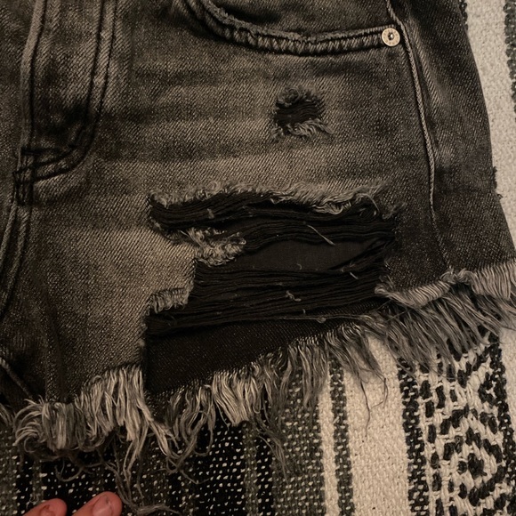 Free People shorts - Picture 6 of 6